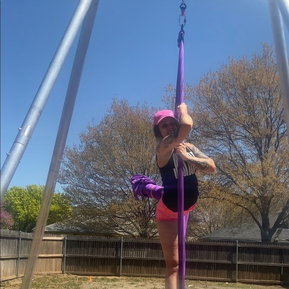 Aerial silks - great condition hardly used! - Picture 2 of 6